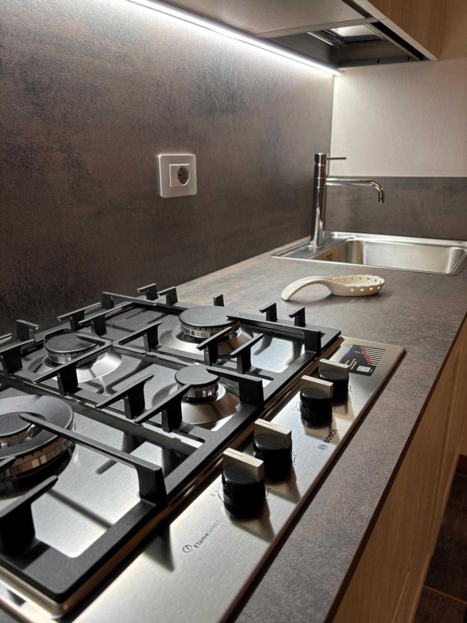 Torre Antica Montese Appartamento 1 ภายนอก รูปภาพ