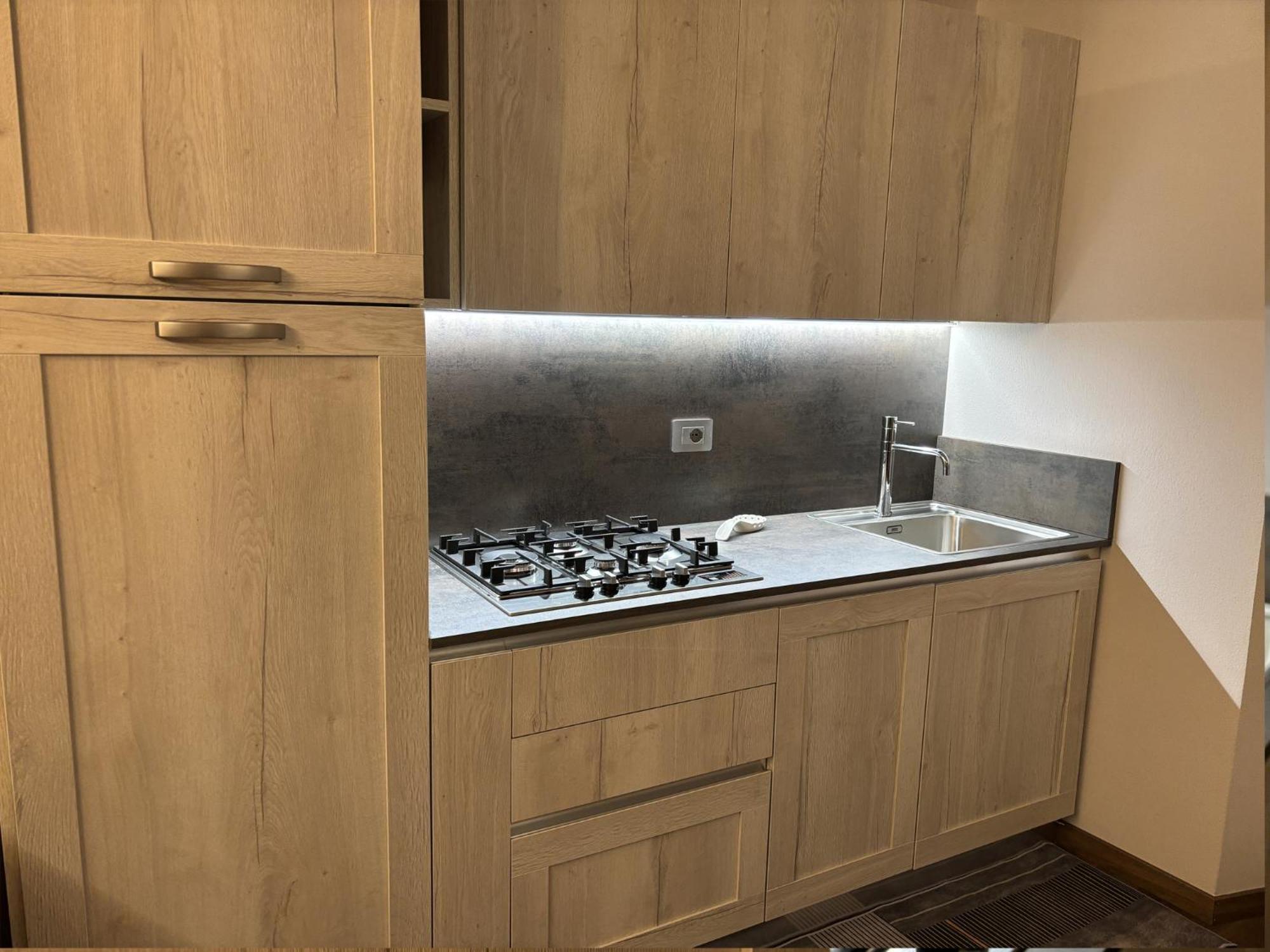 Torre Antica Montese Appartamento 1 ภายนอก รูปภาพ
